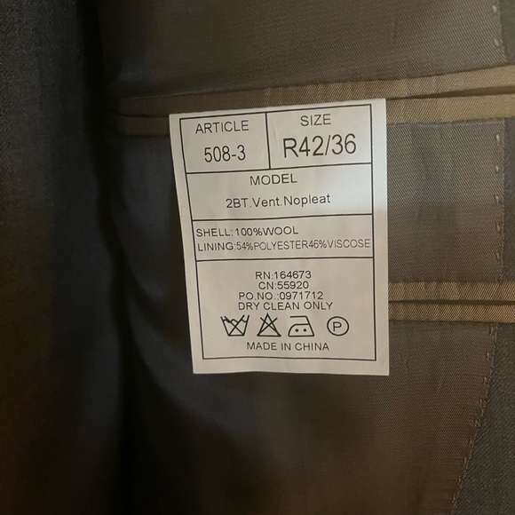 Verno Mens Dark Grey Classic Fit 100% Virgin Wool Two Piece Suit - Picture 5 of 5